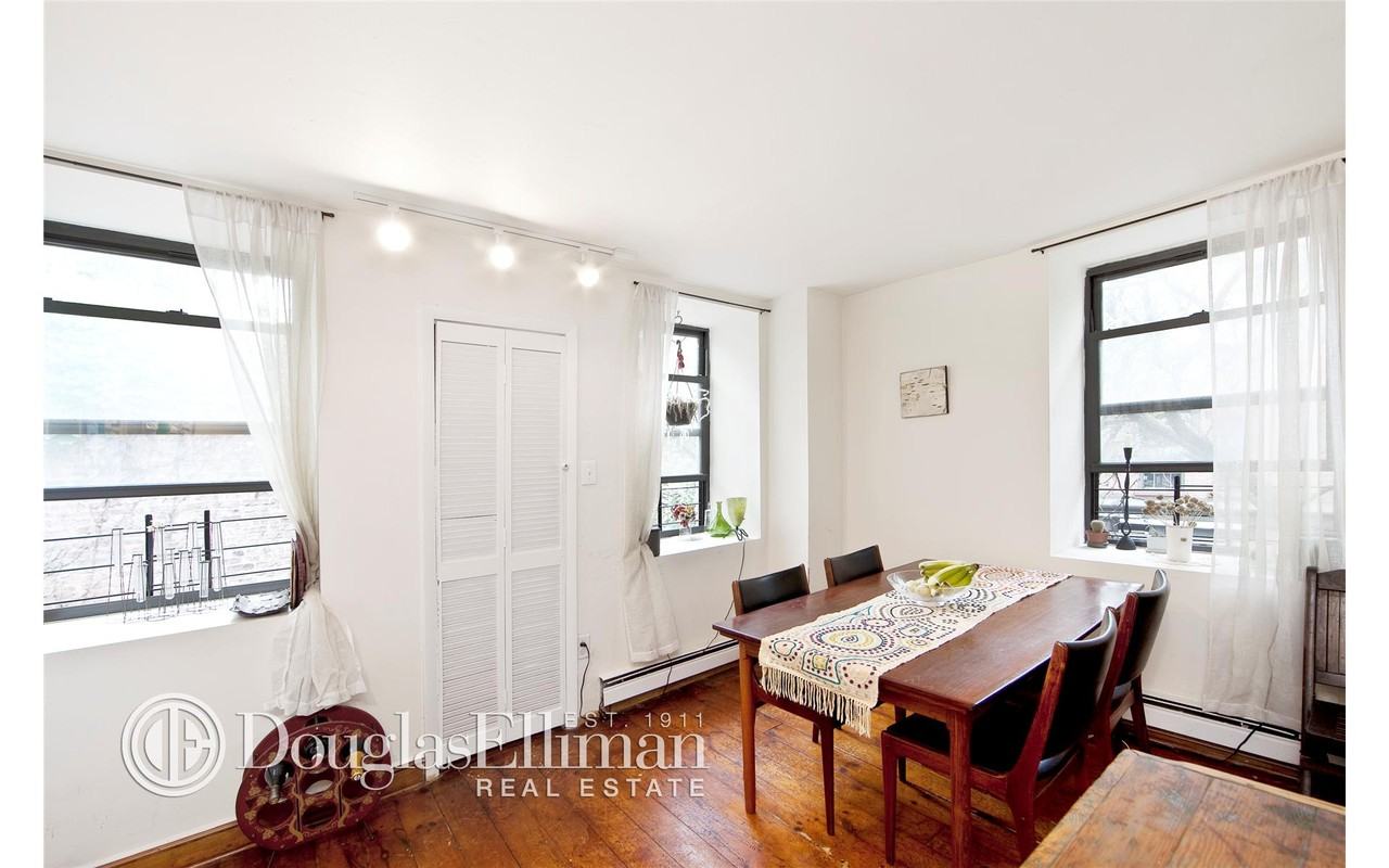 454 State St #2 - Photo 2 of 7