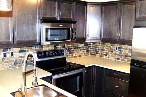 2565 Hanna Crescent NW - Photo 3 of 8