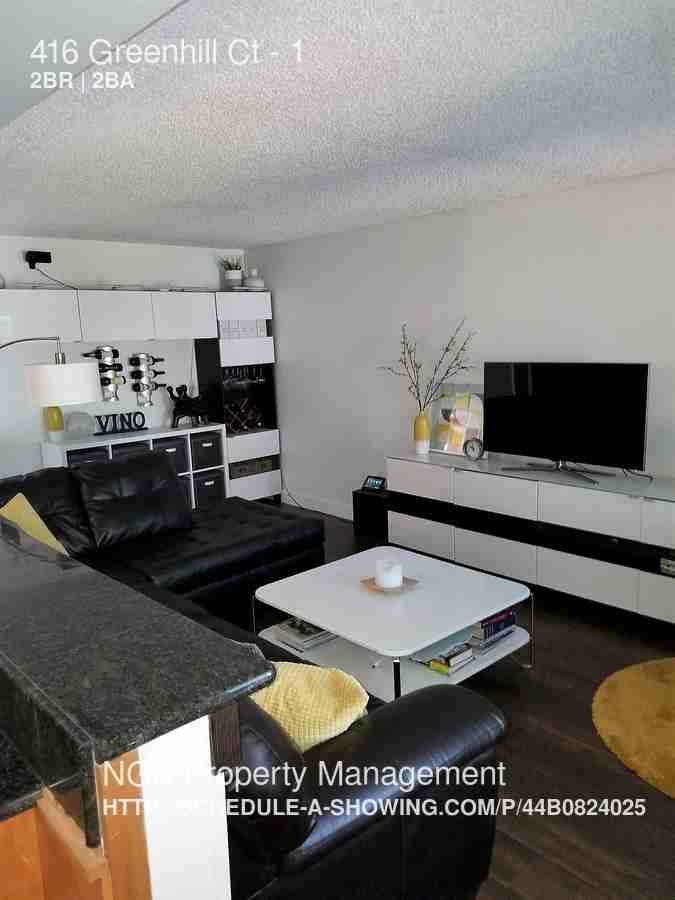 416 Greenhill Ct #1 - Photo 2 of 20