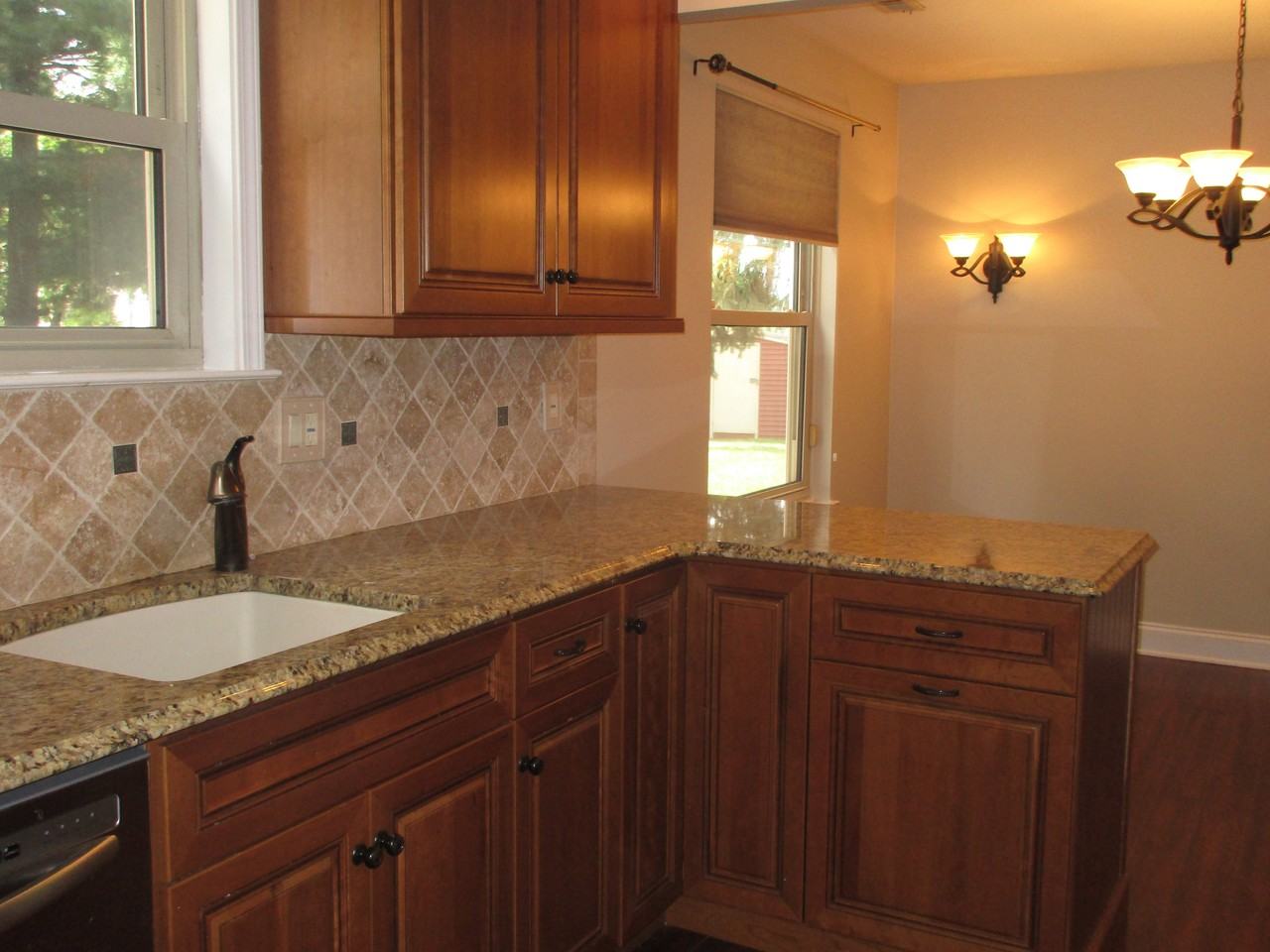 133 Franklin Dr - Photo 3 of 18