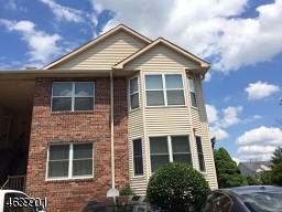 10 Claire Ct - Photo 2 of 6