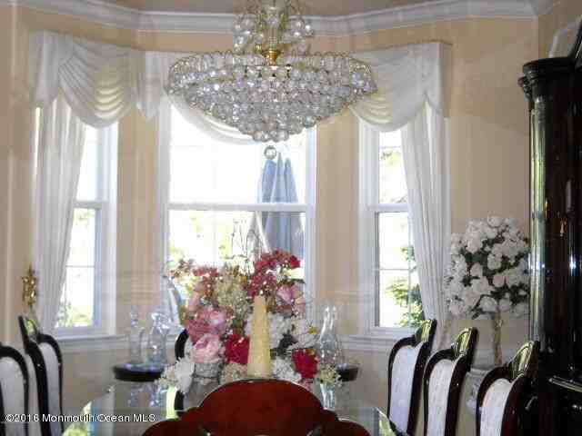 59 Winged Foot Dr - Photo 3 of 7