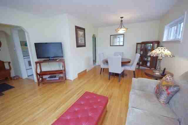 25 Westhead Rd - Photo 3 of 20