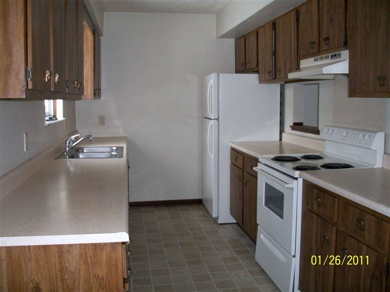 8723 State Rd - Photo 2 of 8