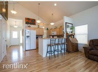 2508 Marshfield Ln - Photo 2 of 27