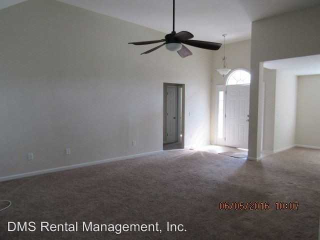 55 Abigail Cir - Photo 2 of 19