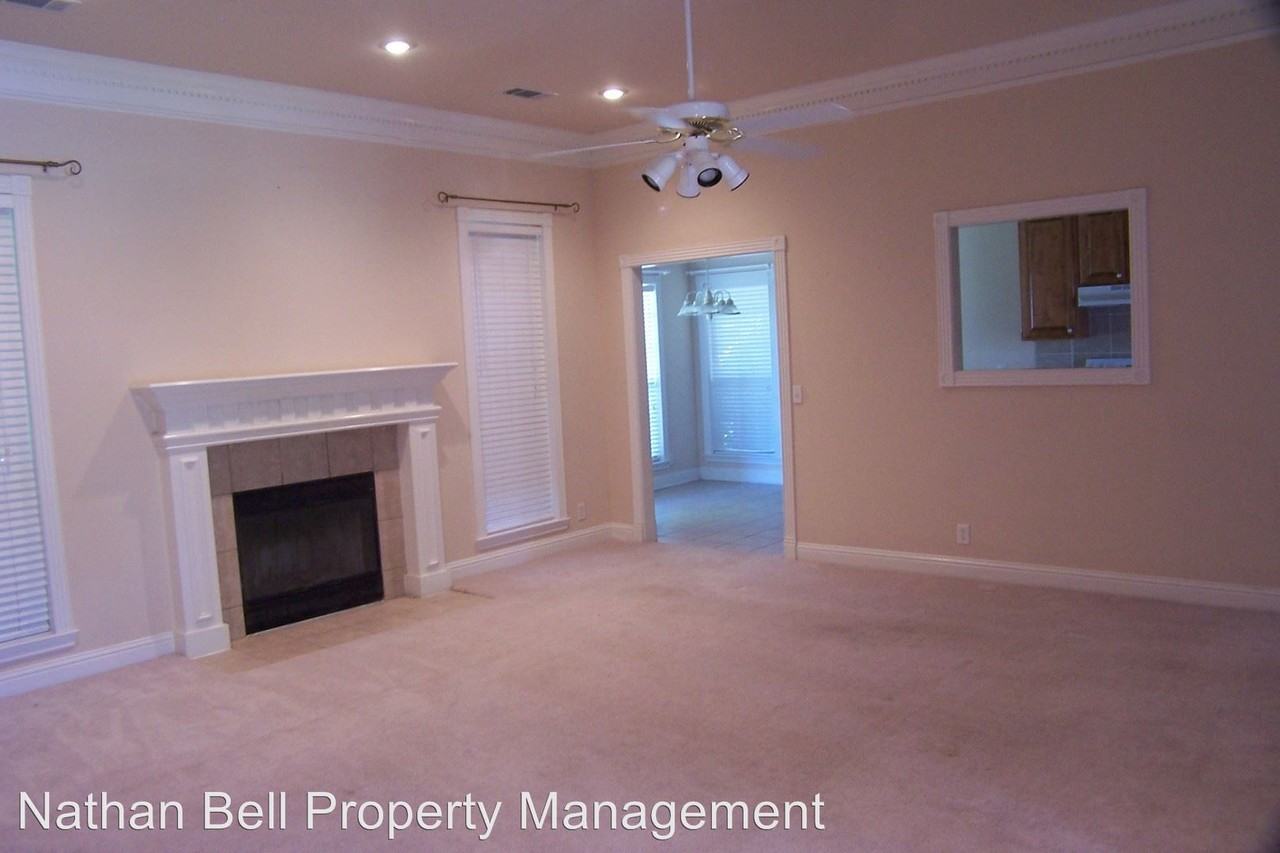 370 Willow Cove - Photo 2 of 5