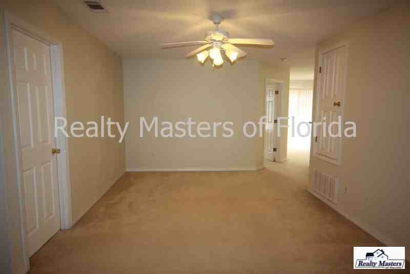 10605 Wilderness Ln - Photo 2 of 17