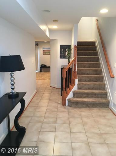 15435 Binder Ct - Photo 2 of 11