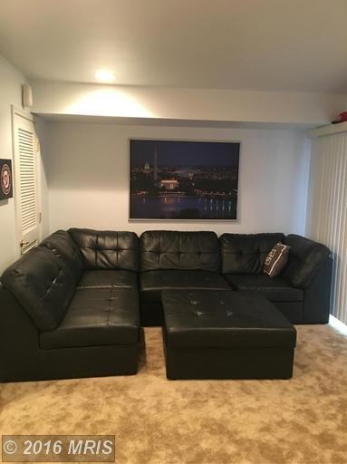 15435 Binder Ct - Photo 3 of 11