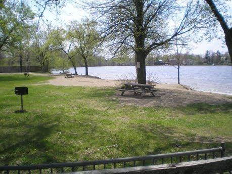 Keatington New Town Condos - Photo 3 of 10