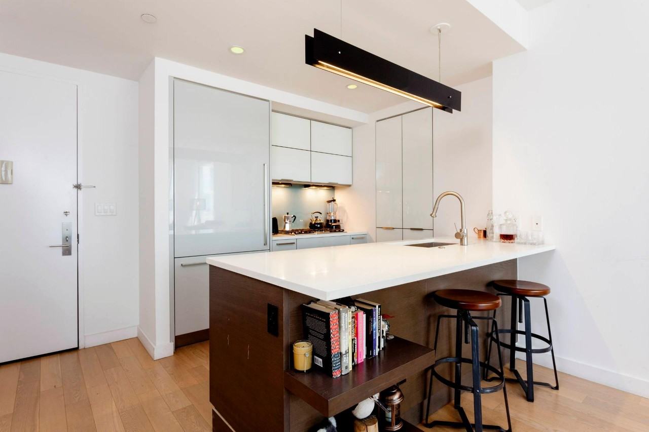 34 N 7th St #10C - Photo 3 of 7