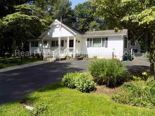 29961 Skyview Dr - Photo 2 of 27