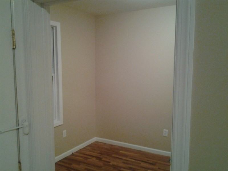 582 Hunterdon St - Photo 2 of 4