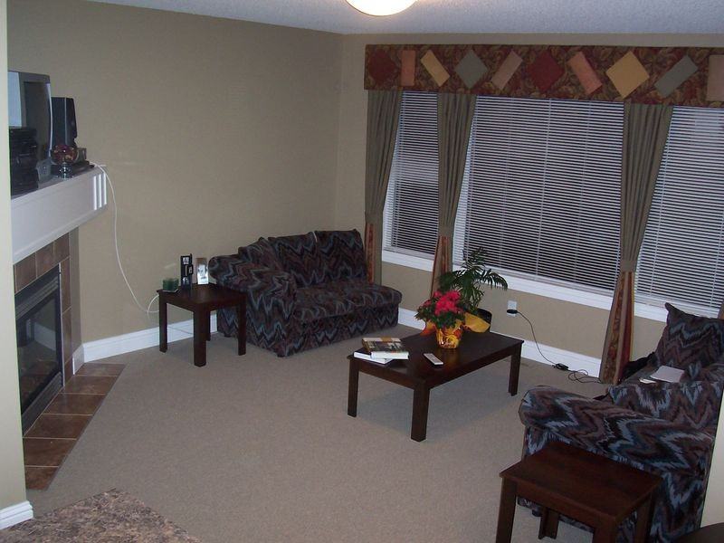 8758 Stein Lane Northwest - Photo 2 of 12