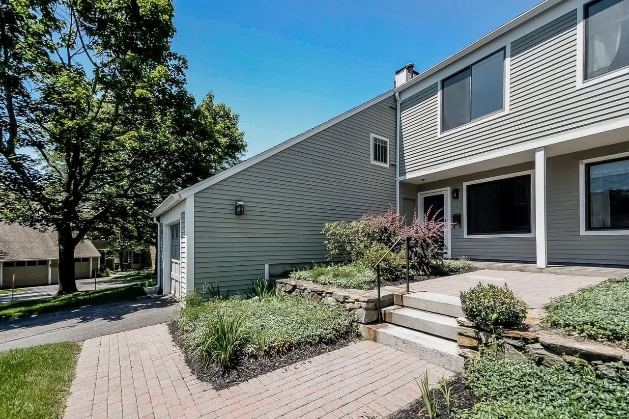 Concord Greene, Concord, MA 01742 2 Bedroom Condo for 2,950/month Zumper