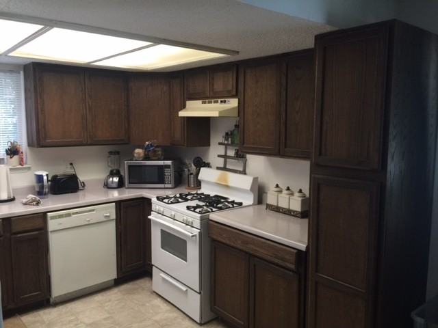 1601 Furman Ave - Photo 3 of 10