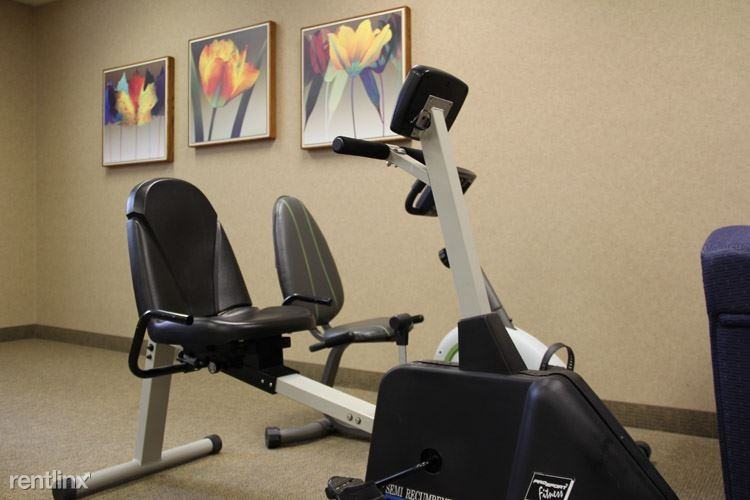 Braidwood Manor - Photo 3 of 6