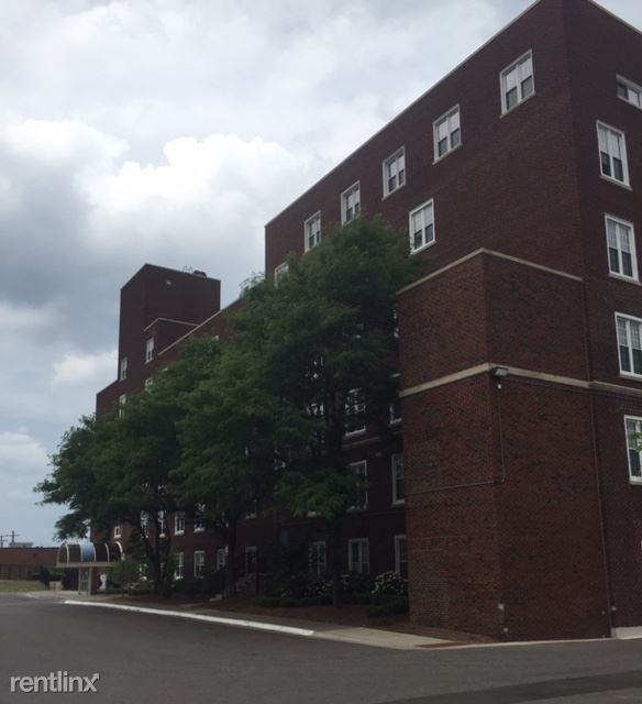 Bella Vista Glen - Photo 2 of 9