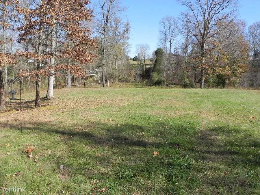 499-369 W Netherland Rd - Photo 3 of 4