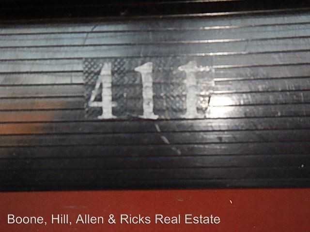 411 Sunset Ave - Photo 2 of 12