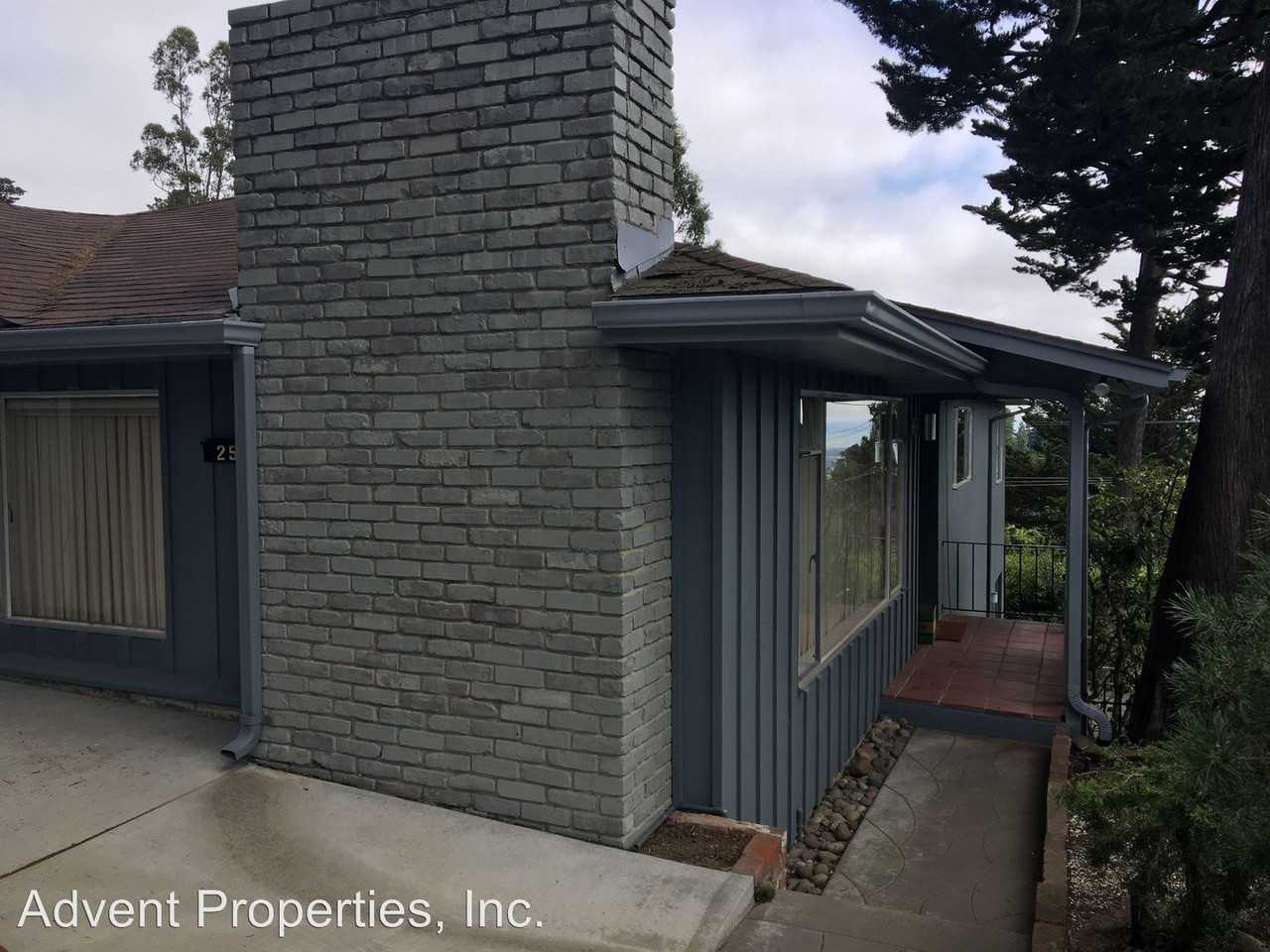 25 Rydal Ct - Photo 3 of 18