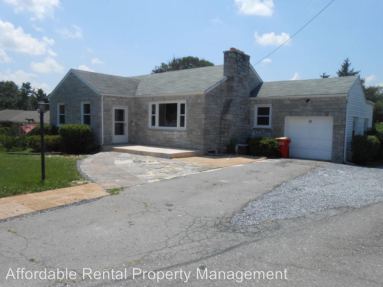 15 Maple Ave - Photo 2 of 40