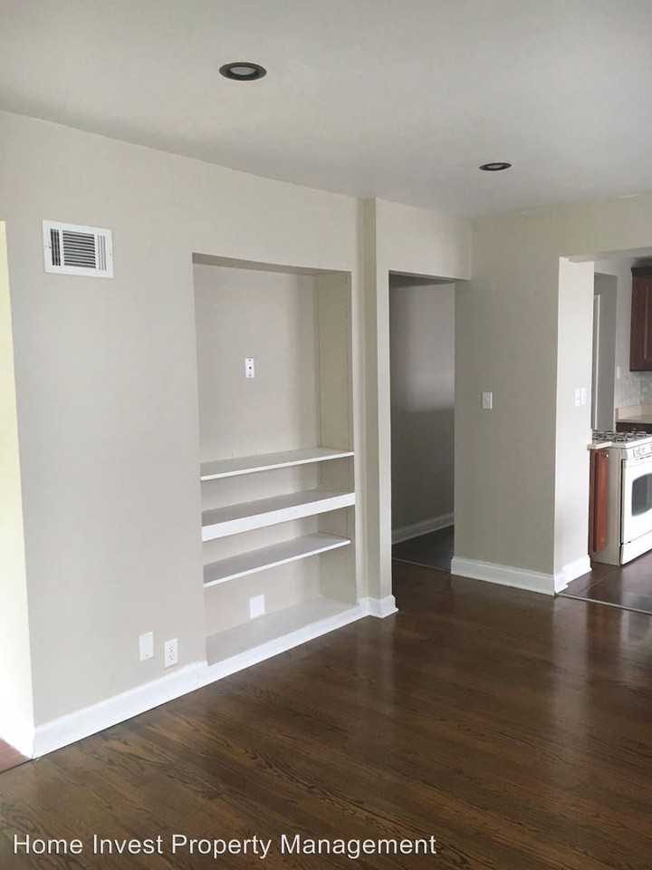 3758 N 61st St - Photo 2 of 14