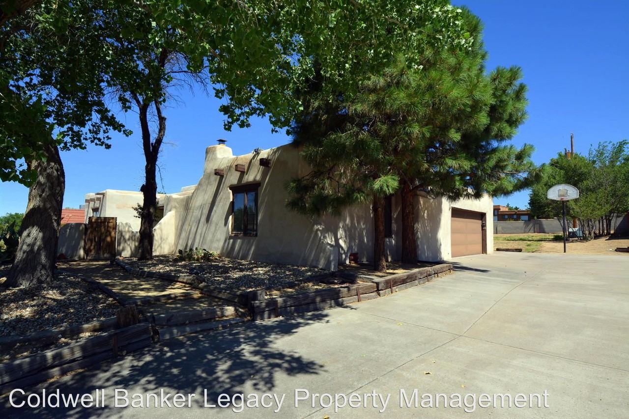 14015 Sunglow Rd NE - Photo 3 of 25