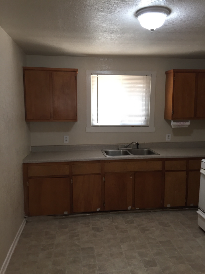 4669 S Escalon Bellota Rd - Photo 2 of 5