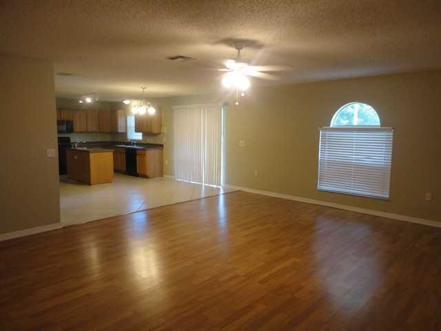 17003 Odessa Dr - Photo 3 of 11