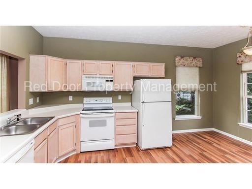 10373 Glenn Abbey Ln - Photo 2 of 16