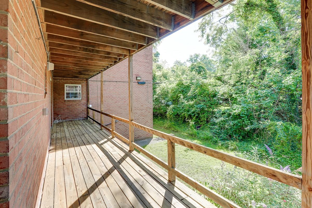 3503 Clarks Ln #3FF - Photo 2 of 39