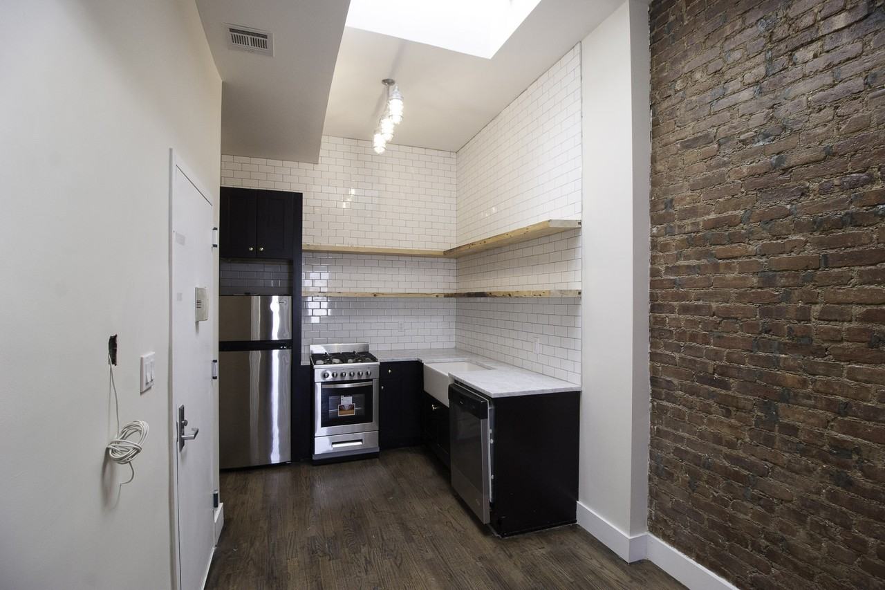 238 Stockholm Street