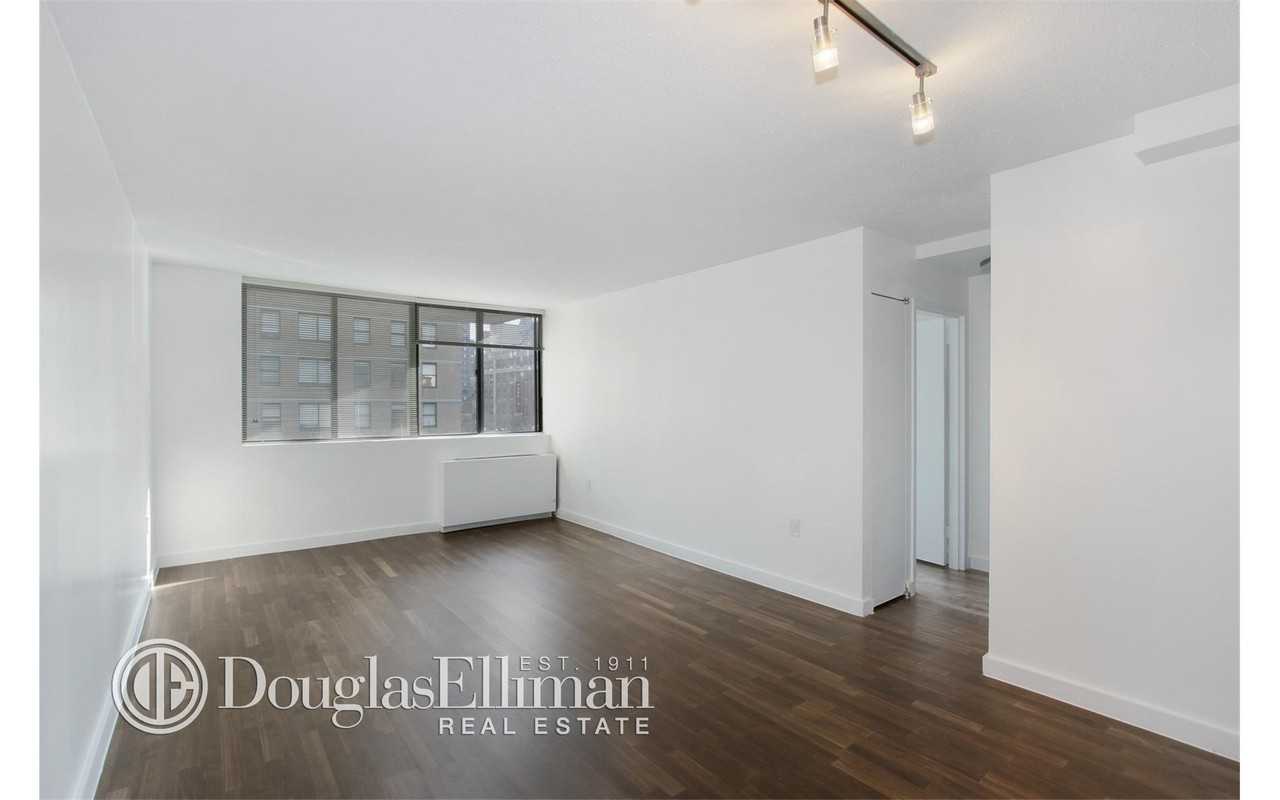 Lexington Avenue & 31 #15E