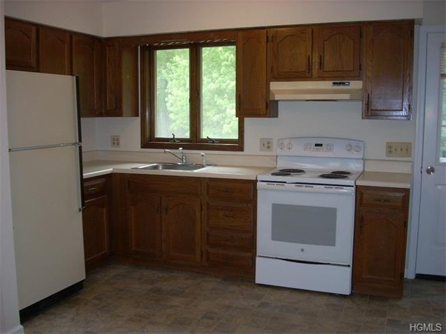 22 Hueg Pl - Photo 2 of 10