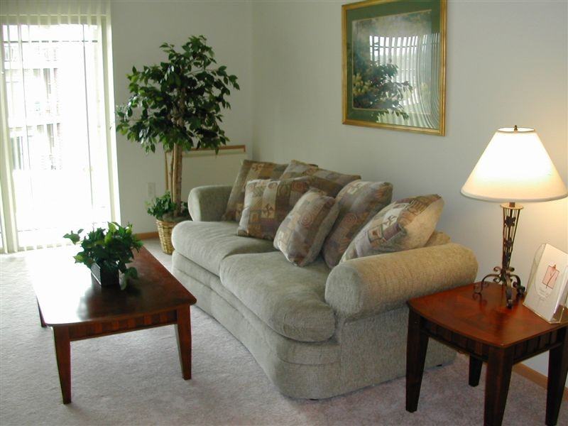 Prairie Crest Apartments - Photo 3 of 8