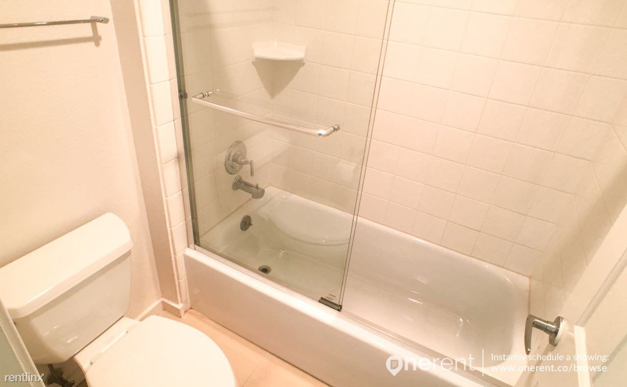 1315 A St - Photo 2 of 21