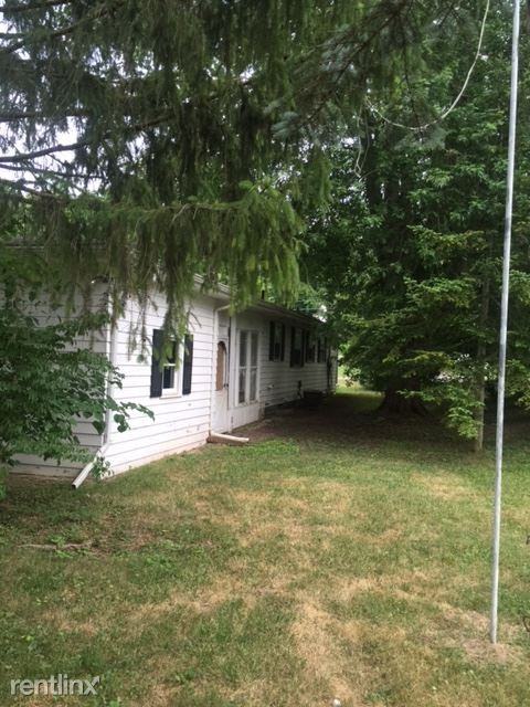 4773 Ardmore Ave - Photo 3 of 19