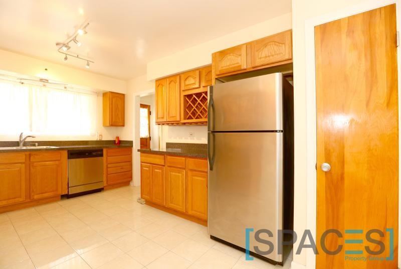 5840 N Kimball Ave - Photo 3 of 8