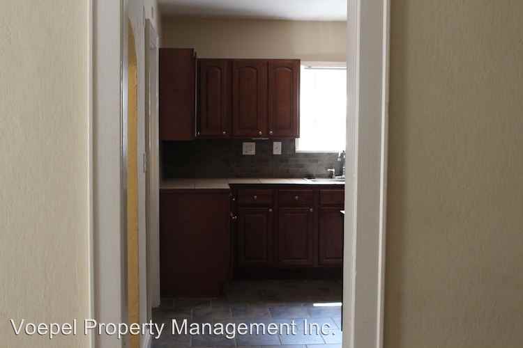 442 E Meyer Blvd - Photo 3 of 15