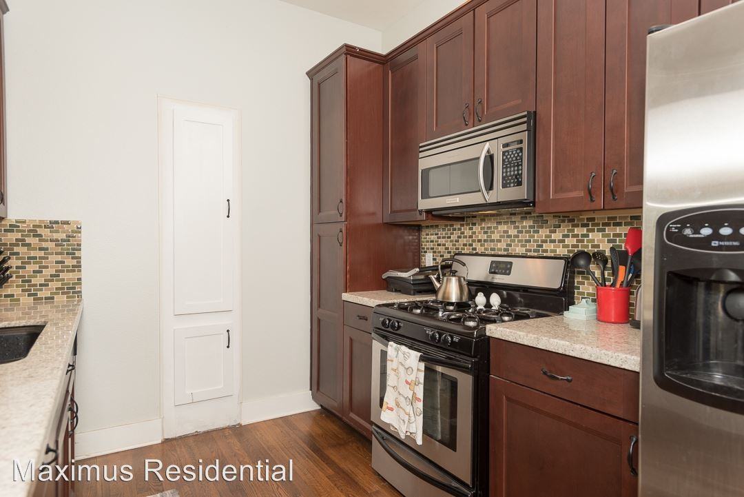 2805 Lafayette Ave - Photo 3 of 22