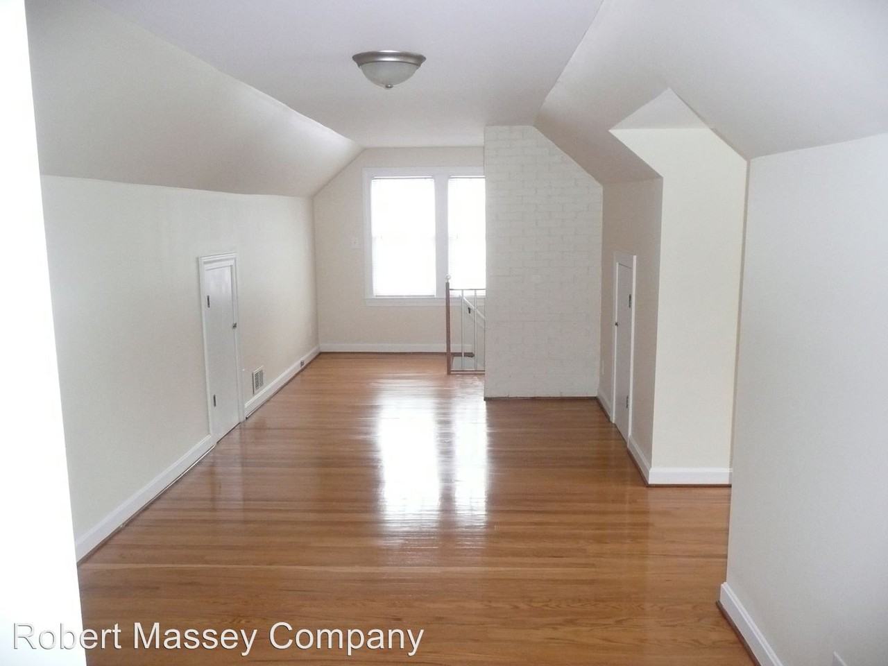 1839 Douglass Blvd - Photo 2 of 9