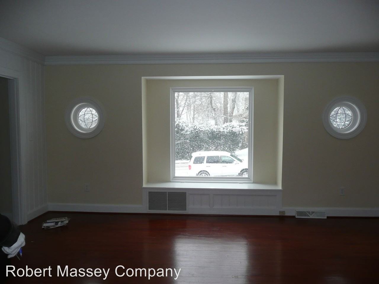 1839 Douglass Blvd - Photo 3 of 9