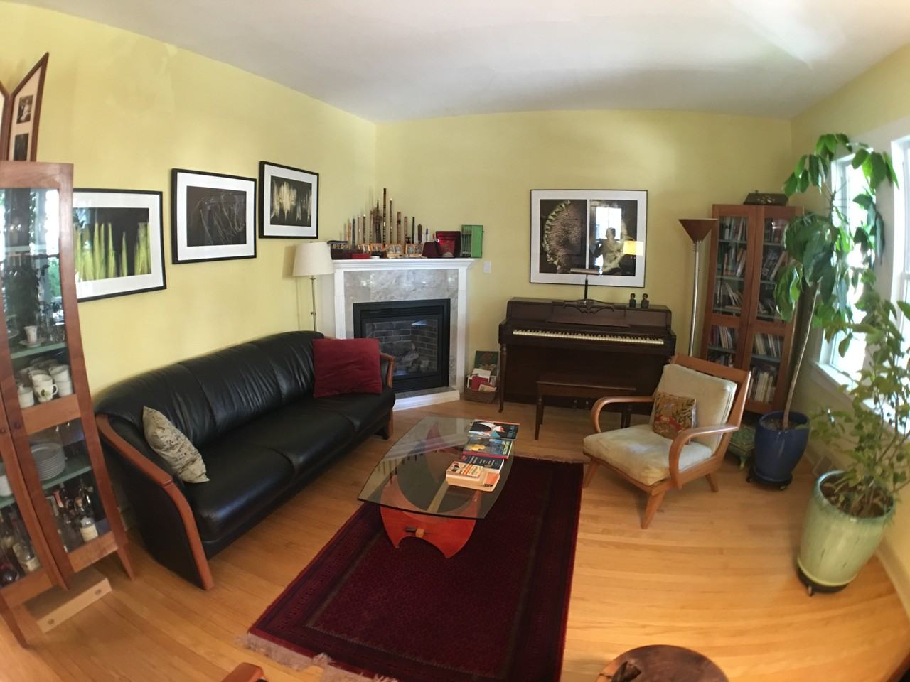 2529 N Bartlett Ave - Photo 3 of 15