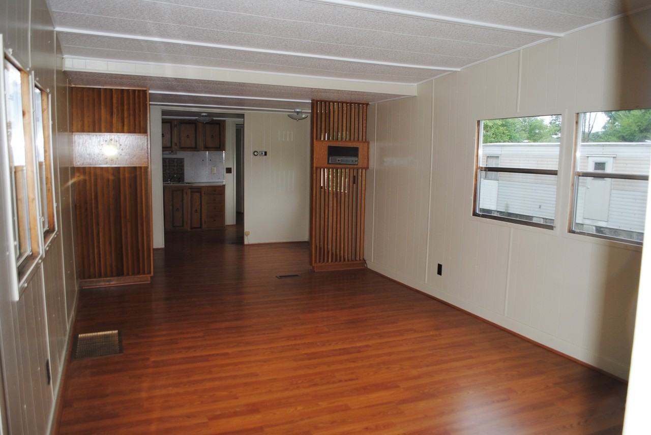 33 Ferguson Cir - Photo 2 of 7