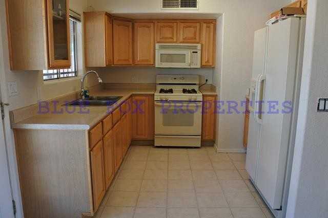 2984 W Watercress Dr - Photo 3 of 8