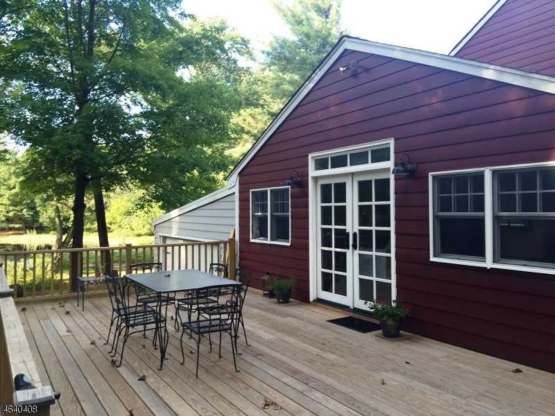 364 Crescent Ave - Photo 3 of 16