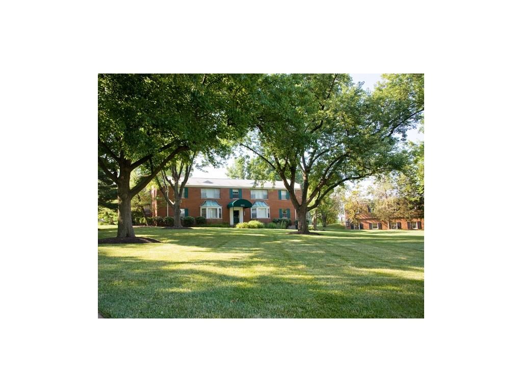 Hampton Gardens - Photo 2 of 20