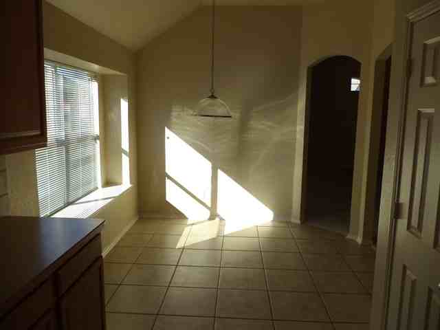 521 Mystic River Trail - Photo 3 of 10